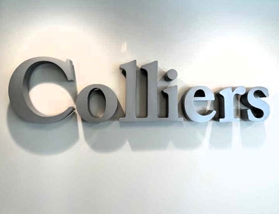 Custom dimensional letters Photo